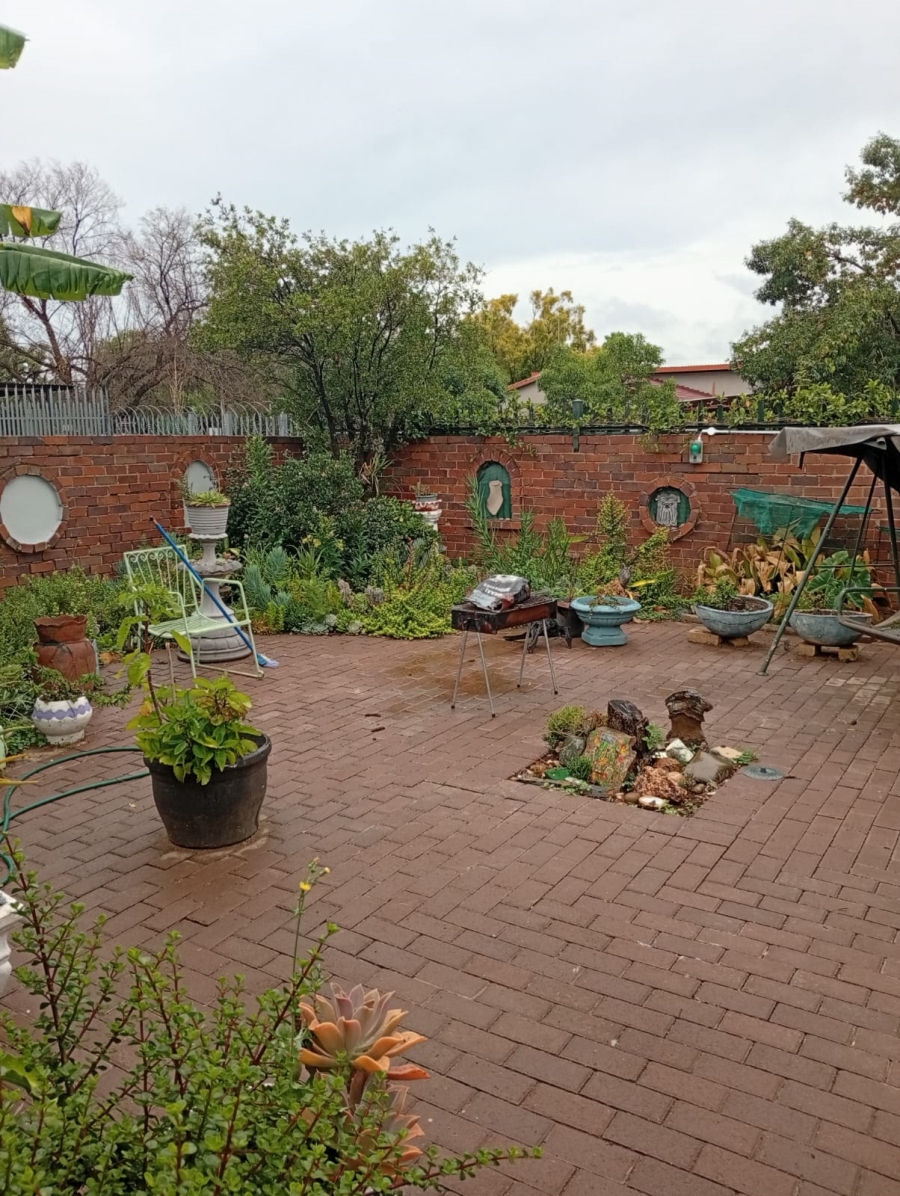 2 Bedroom Property for Sale in Meiringspark North West